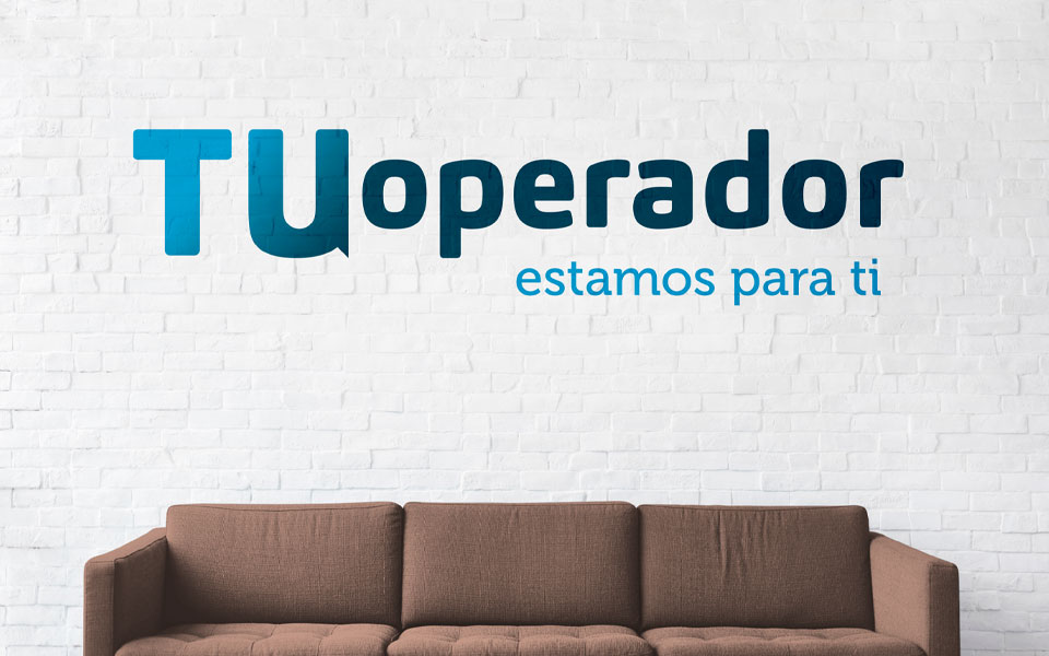 pared-logo-marca-tuoperador-waldemar Pared con logo marca Tuoperador